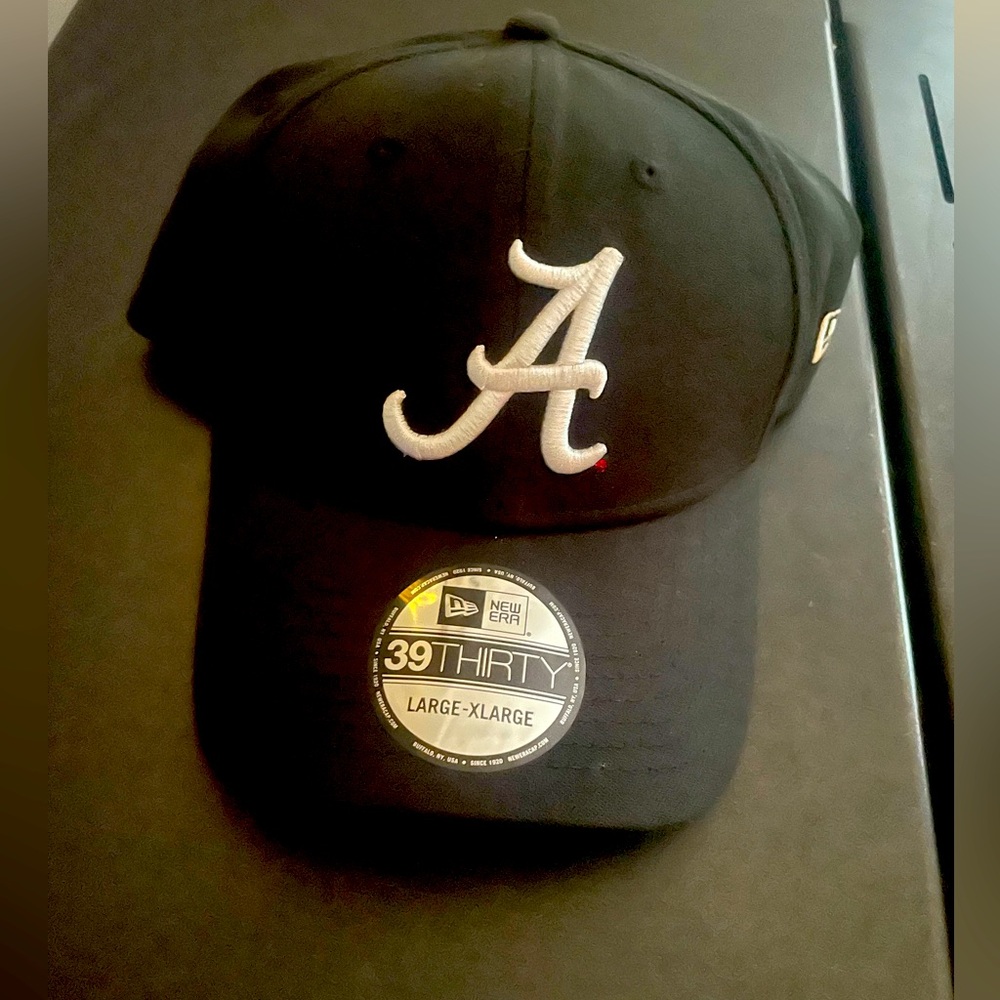 Black Brand new, New Era Cap size l/xl with tags.